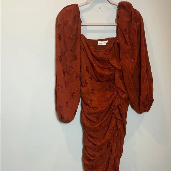 Astr Red Long Sleeve Ruched Dress - Picture 3 of 5